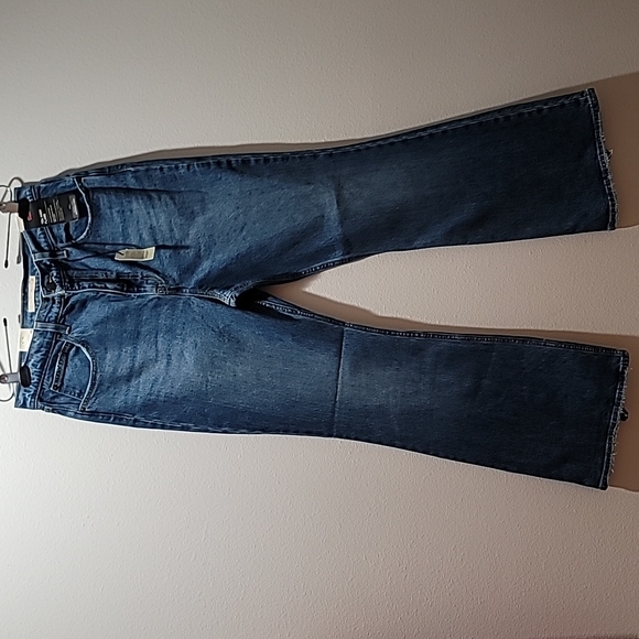 LEVI Blue Jean High Rise Flare Casual Bohemian Hippie 70's Retro Wide Leg Denim - Picture 16 of 16